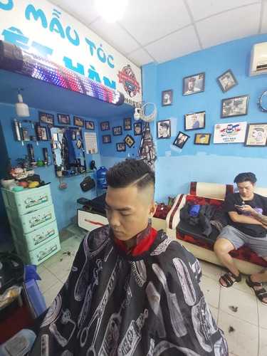 Tiệm Cắt Tóc Nam Giá Rẻ Chất Lượng Tại Quận 2 | Việt Hàn Barbershop