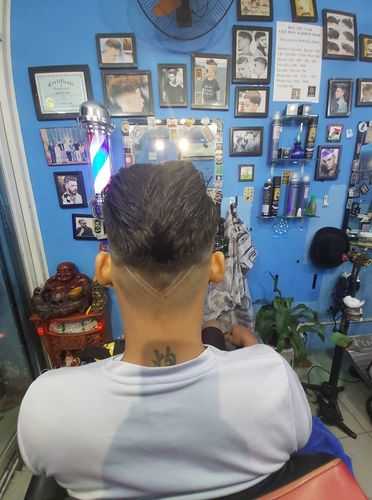Tiệm Cắt Tóc Nam Giá Rẻ Chất Lượng Tại Quận 2  Việt Hàn Barbershop